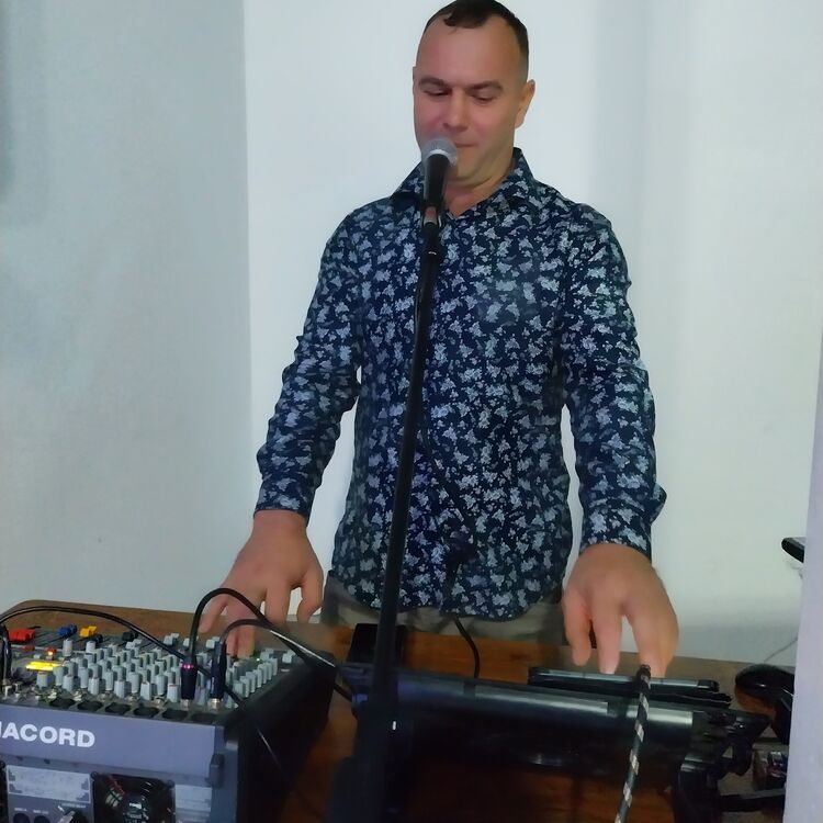  39477670  Giovani, 43 ,    Trezzo Sull'adda