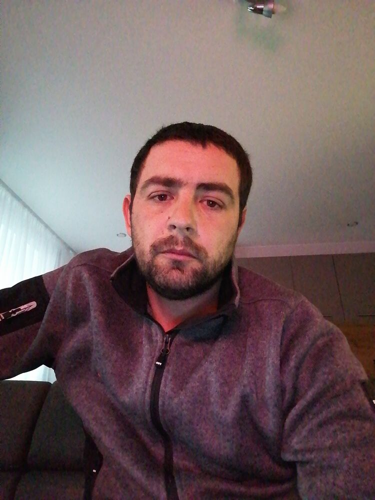 ���� 31299490 ������� ����, 37 ���, ���� ���������� � ������