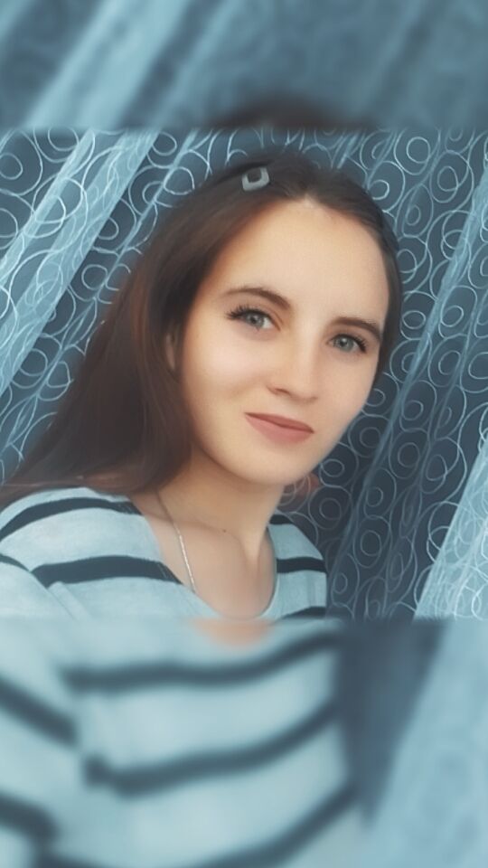  35366220  Viktoria, 23 ,    