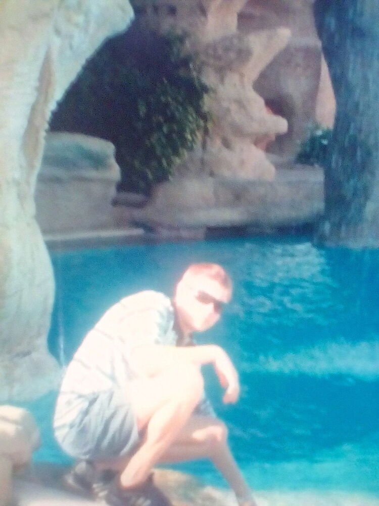  19305850  , 40 ,    