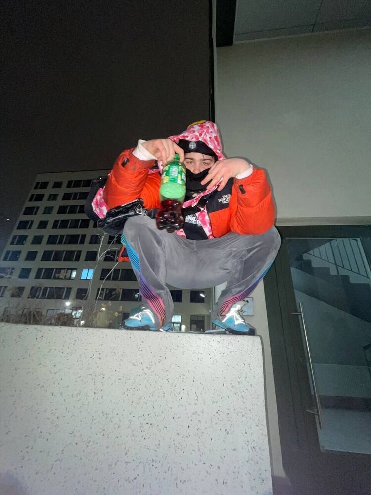  -,   , 20 ,   ,   , 