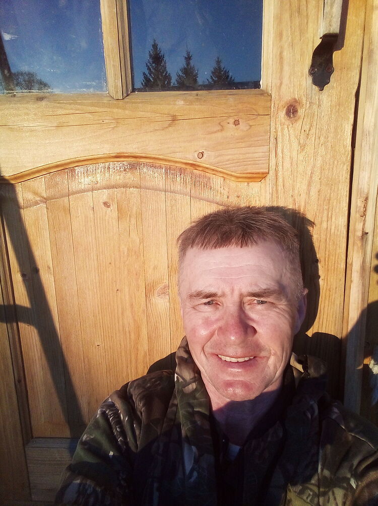  22904730  , 65 ,    