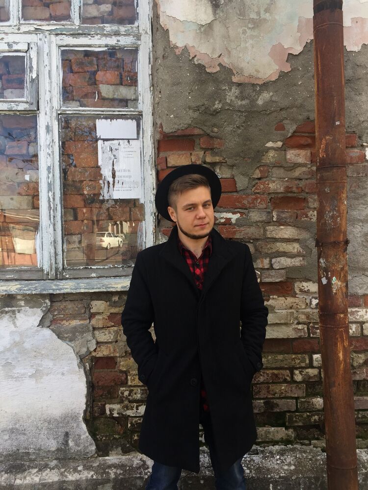 ���������� ���������, ���� ������� Leo, 32 ����, ������������ ��� ������, ����� � ���������