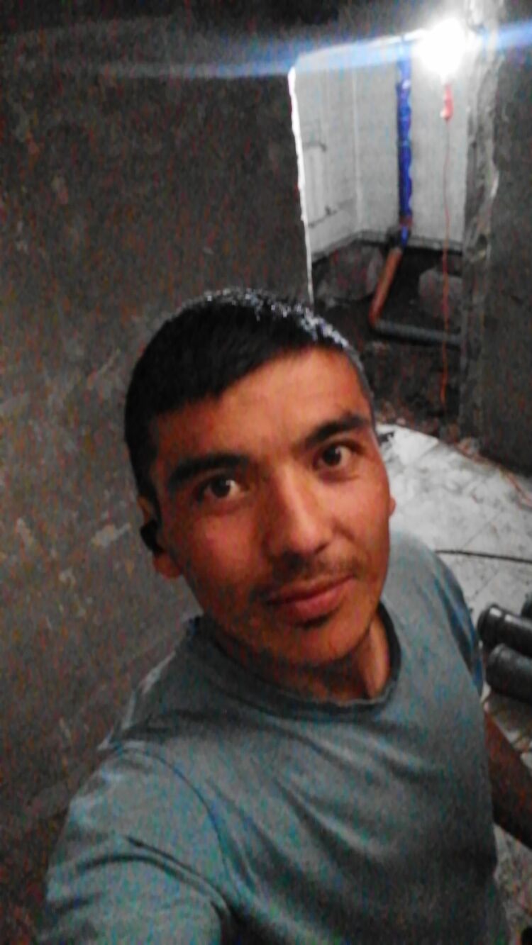 43684000  Akbarov, 30 ,    