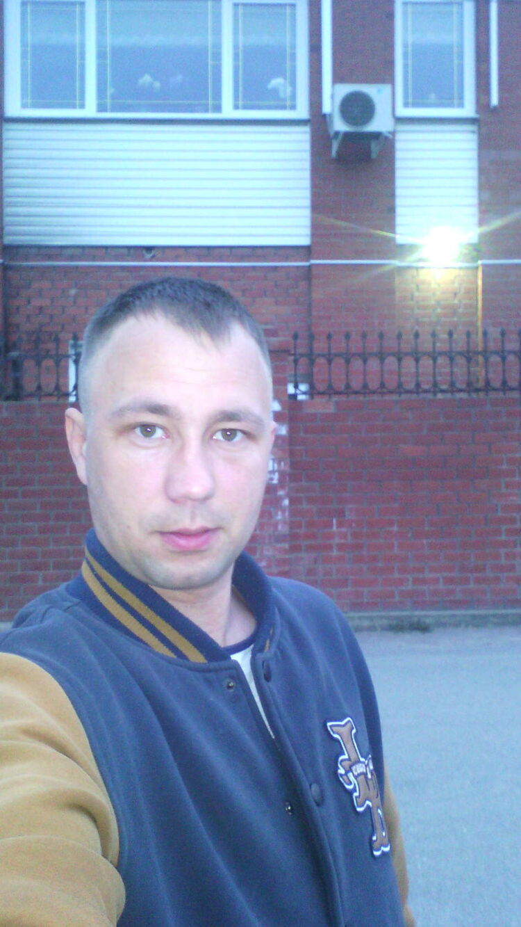  ,   Vitaly, 41 ,   c 