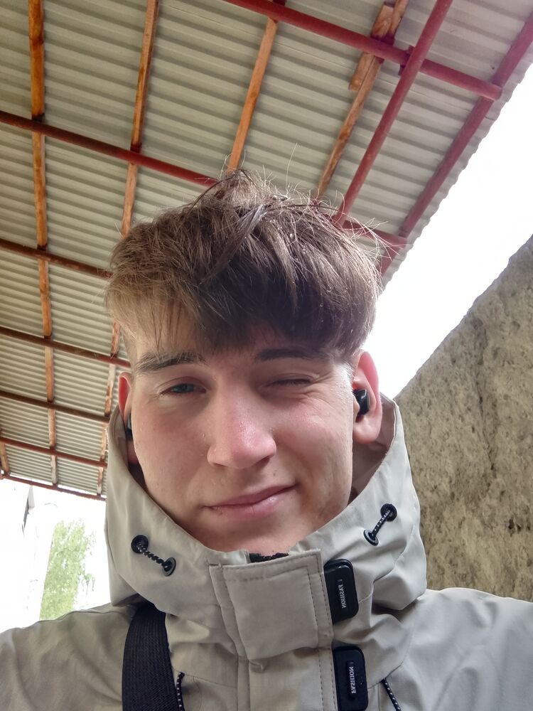  43585340  , 21 ,    