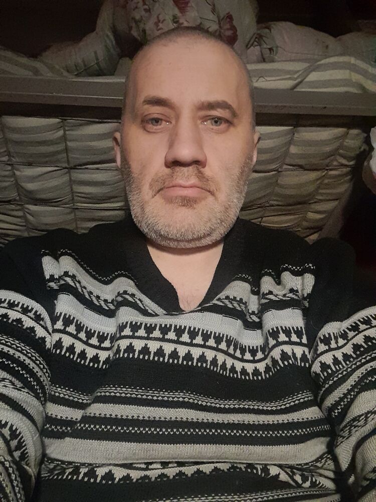  31732870  , 53 ,    
