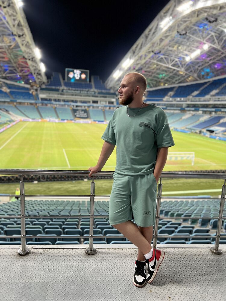  ,   Vladimir, 22 ,   ,   