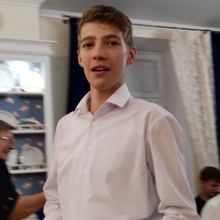  44642880  Timka, 23 ,    
