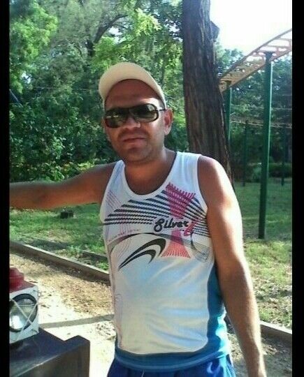  10740810  Alexsei, 37 ,    -