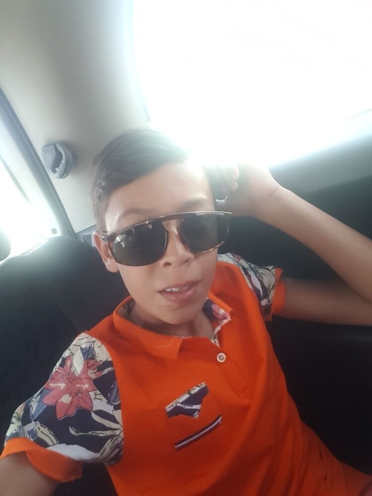  18030440  Azizjon, 24 ,    