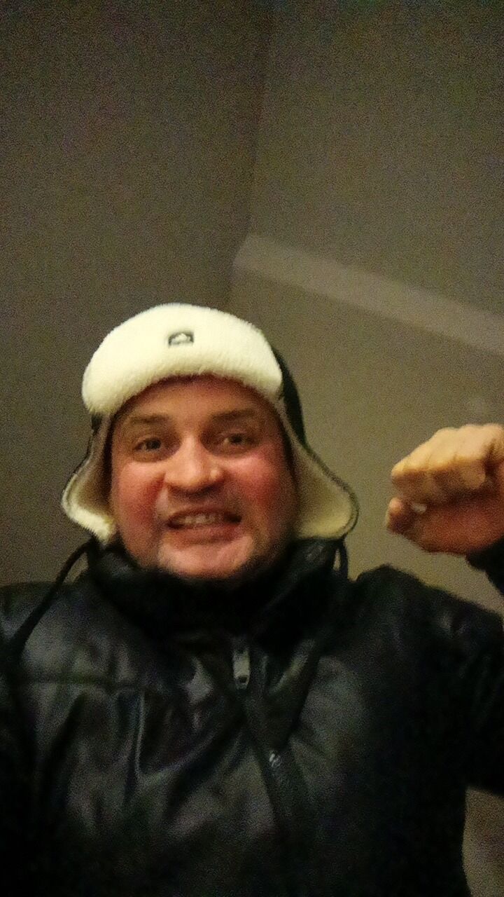  49487780  , 35 ,    