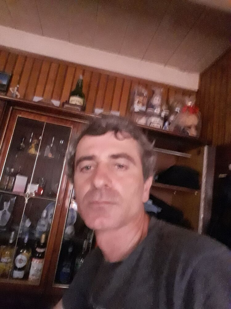  35529890  Sandro, 46 ,    