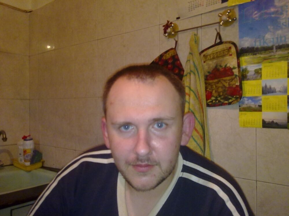  16709810  Aleksandr, 38 ,    