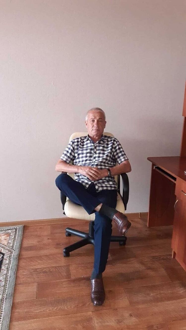  36596610  , 60 ,    
