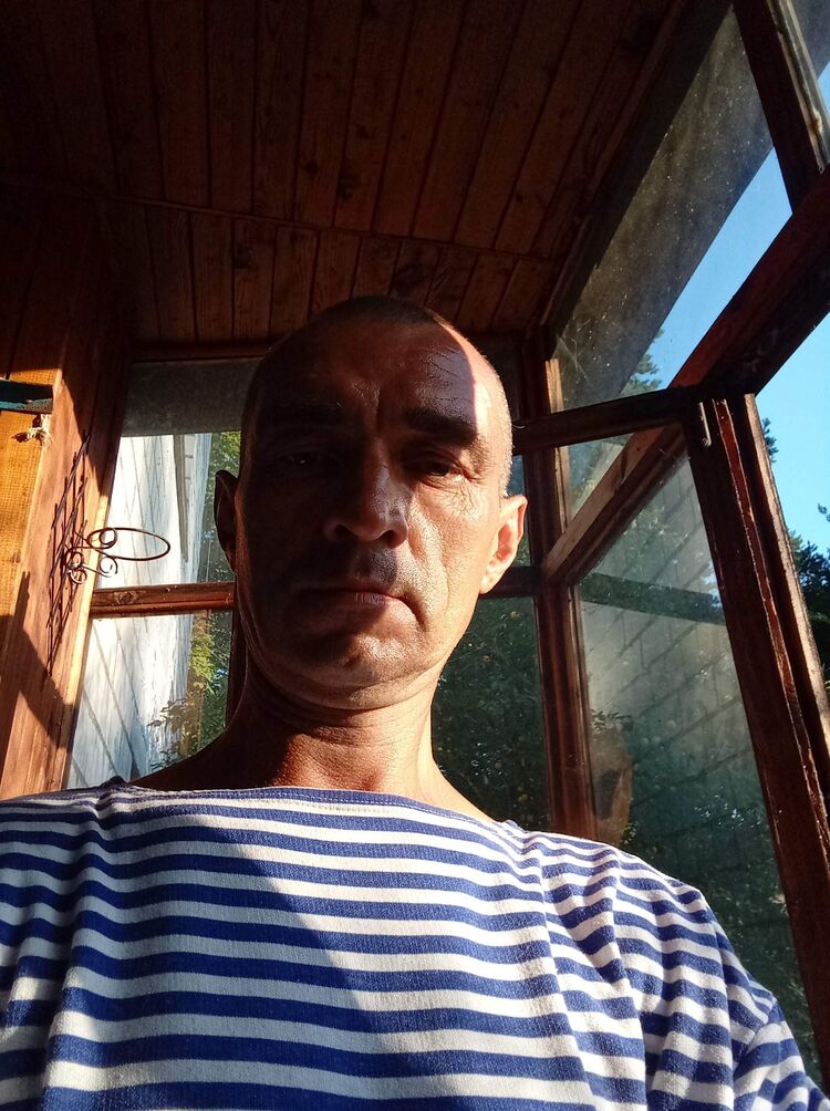  46684400  , 52 ,    