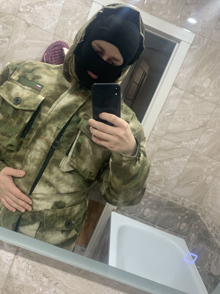  31066830  , 27 ,    