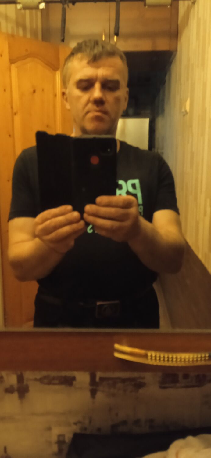  38584840  , 46 ,    