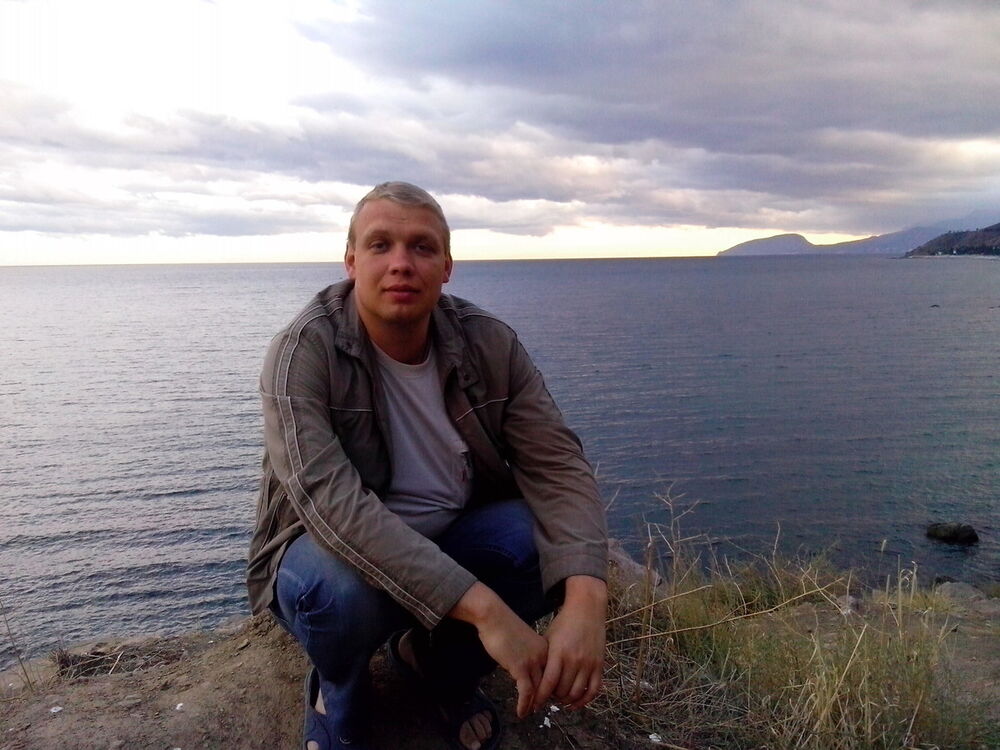  ,   Valera, 42 ,   