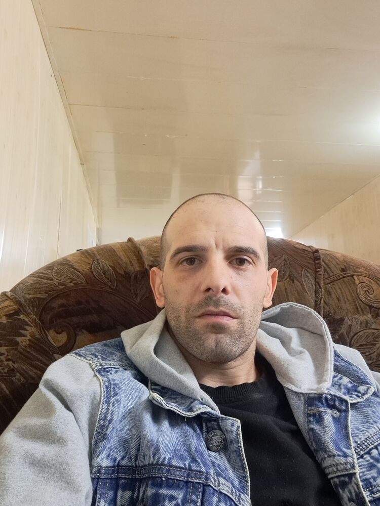  33427680  , 34 ,    