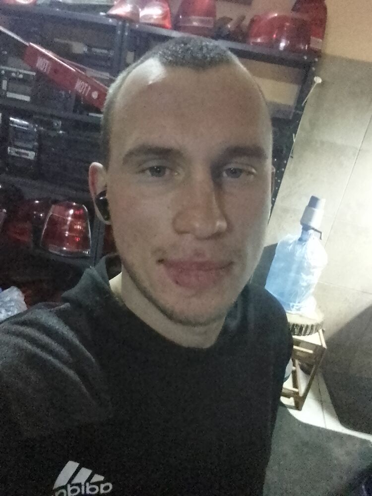  48905280  , 23 ,    