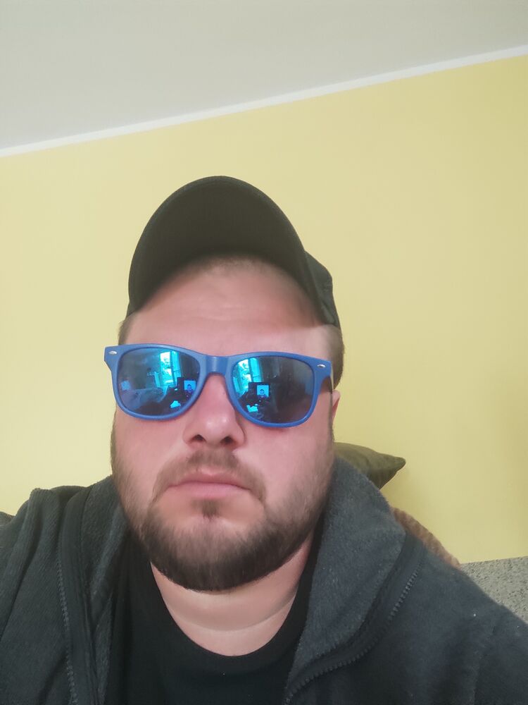 ���� 40858990 ������� Andrii, 39 ���, ���� ���������� � San Marino