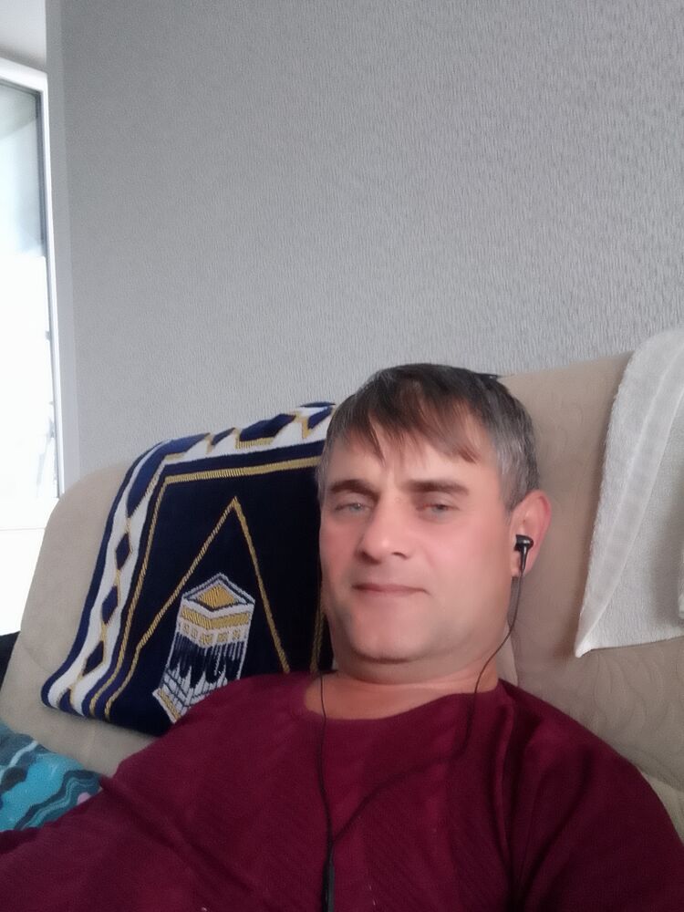  45553930  , 44 ,    