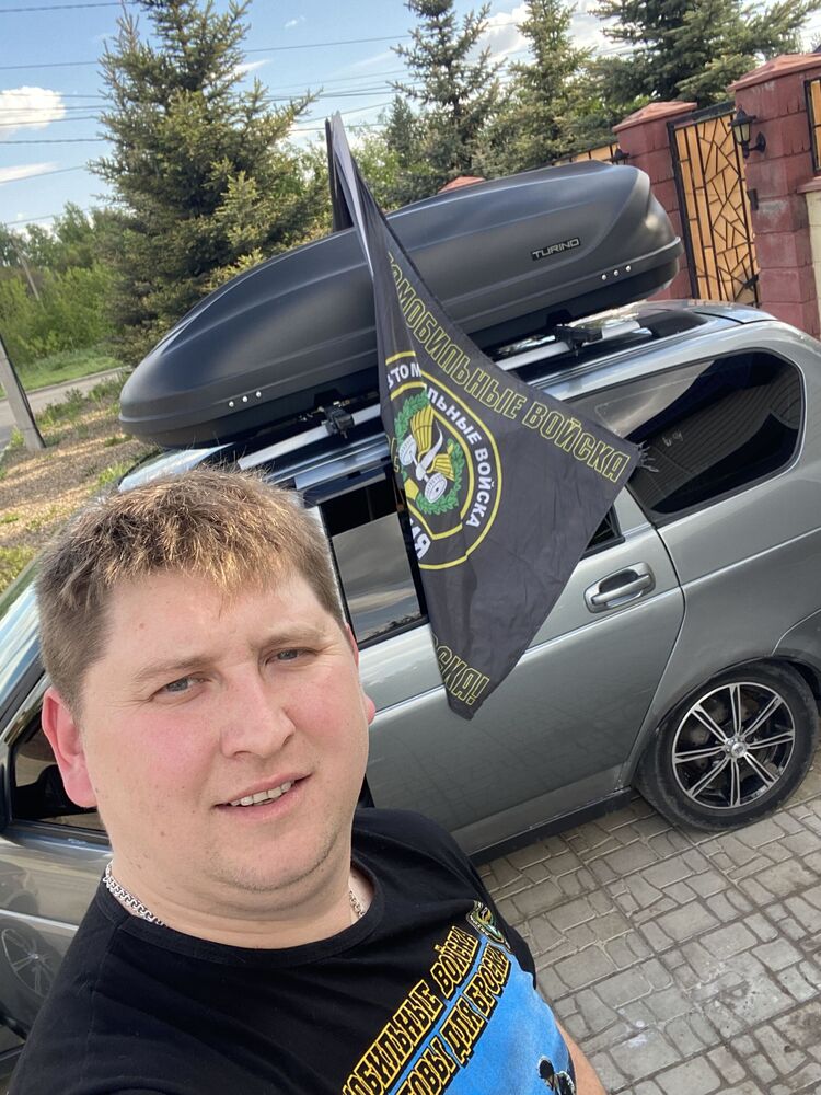  44168180  , 31 ,    