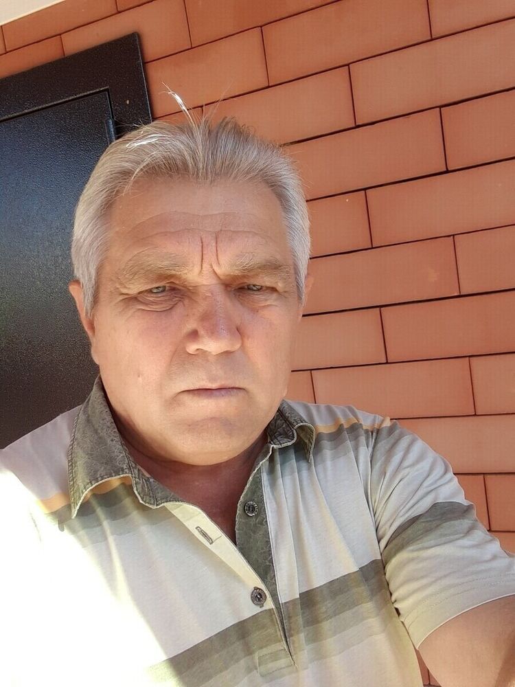 22054760  , 64 ,    