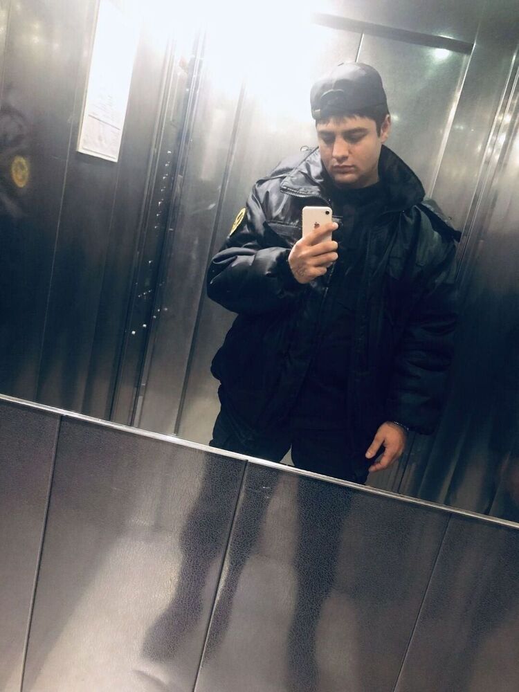  --,   , 34 ,   c 
