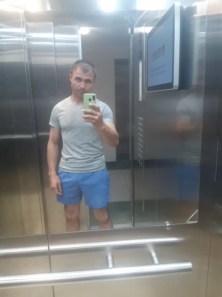  28135910  , 40 ,    
