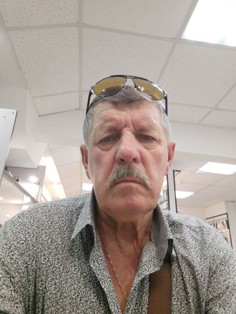  32036210  , 70 ,    