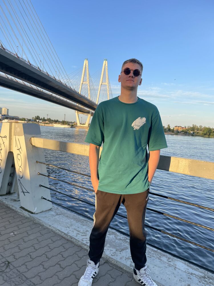  38057480  , 23 ,    -