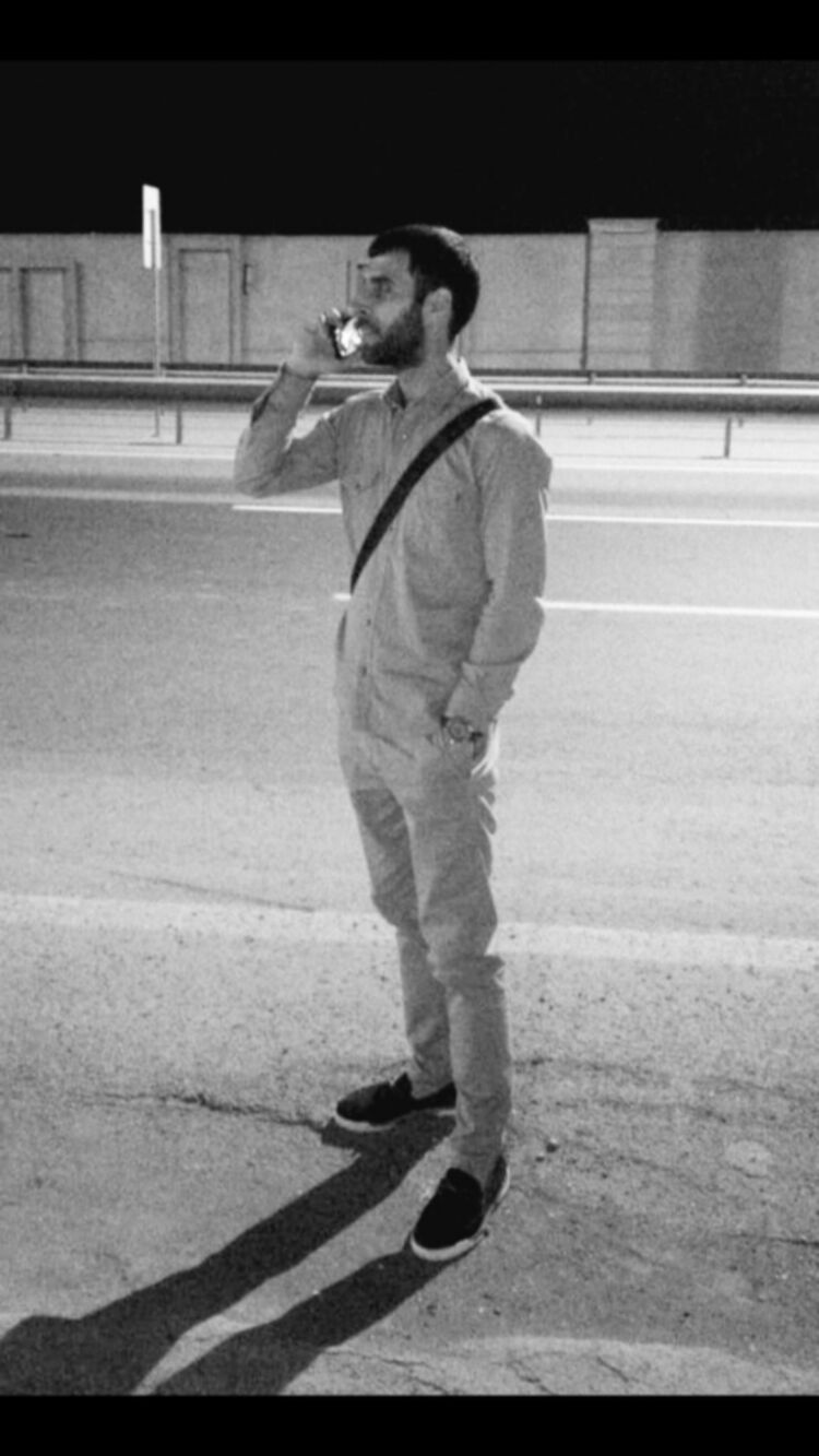  43363770  , 39 ,    -