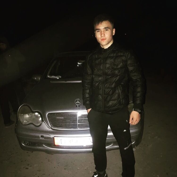  21792510  , 24 ,    -