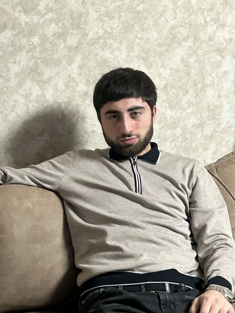 ���� 51222030 ����� Seroj, 23 ����, ���� ���������� � �������� ������