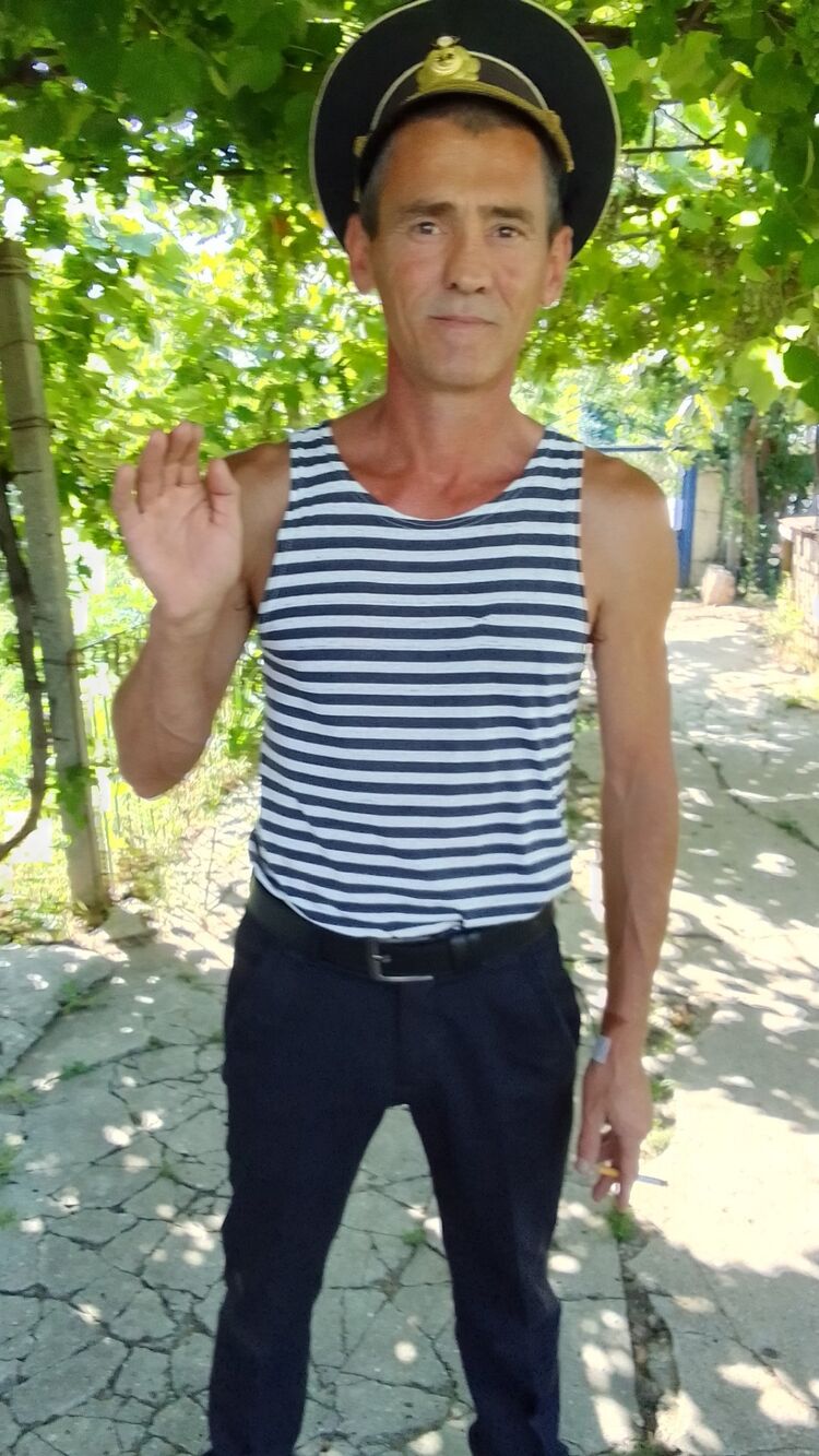  33286640  , 46 ,    