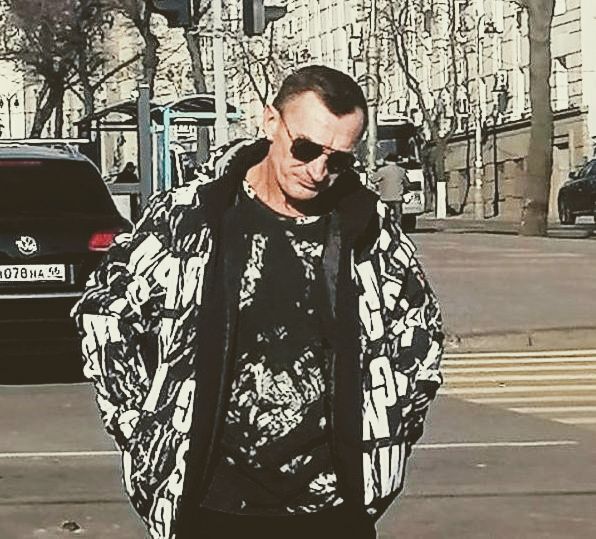 --,   Oleg, 54 ,   ,   