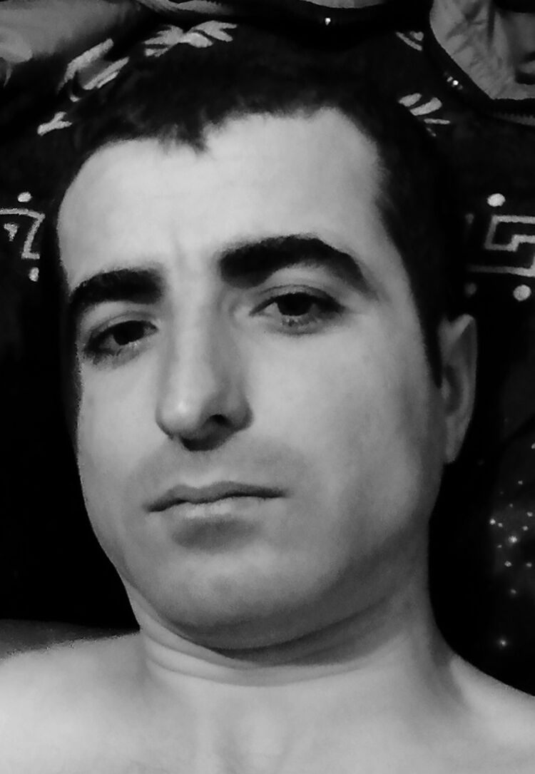  47726170  Nurik, 35 ,    