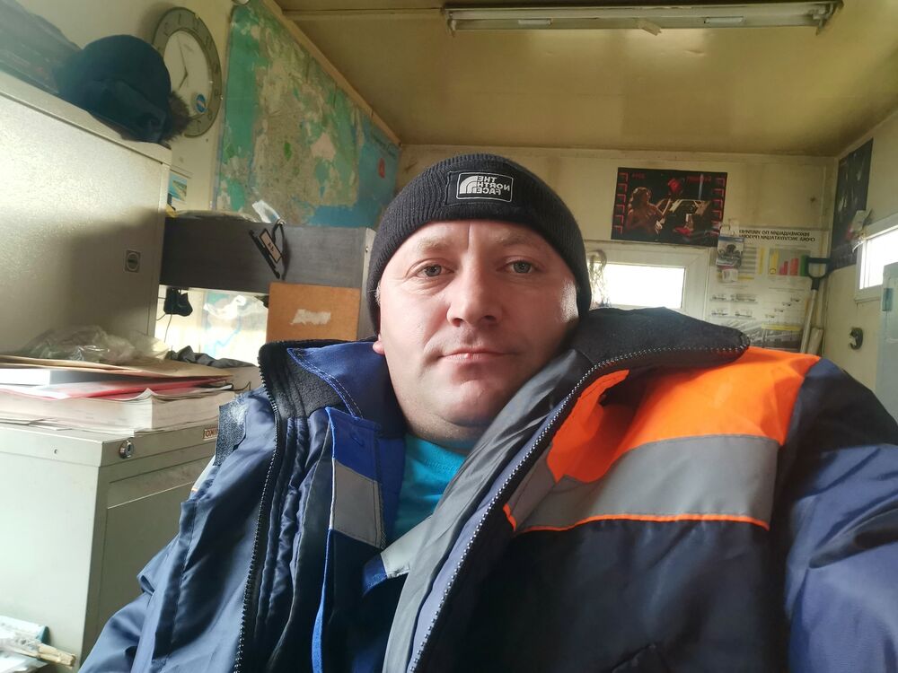 ���� 25824030 ������� ������, 43 ����, ���� ���������� � �����-����������