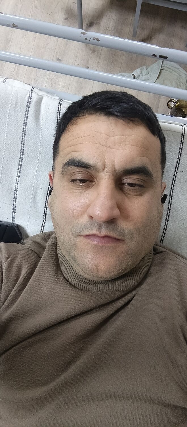  46953870  , 45 ,    