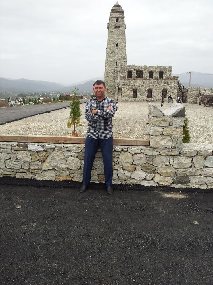  8664950  Aub, 42 ,    