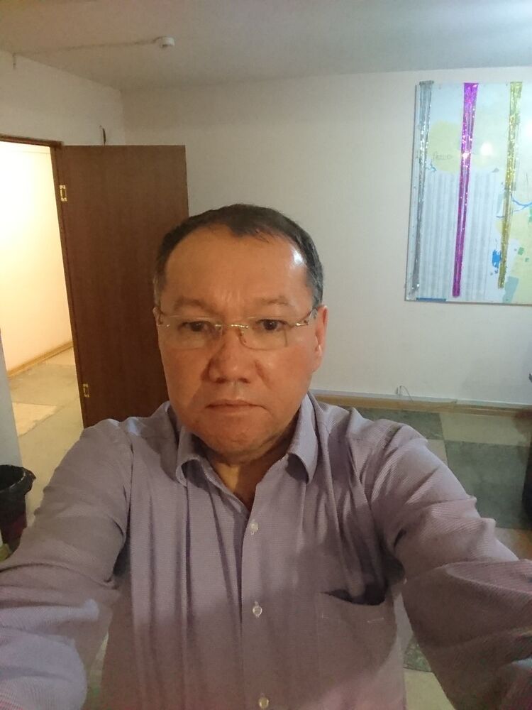  8738620  , 61 ,    