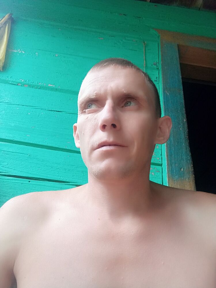  28857670  , 37 ,    