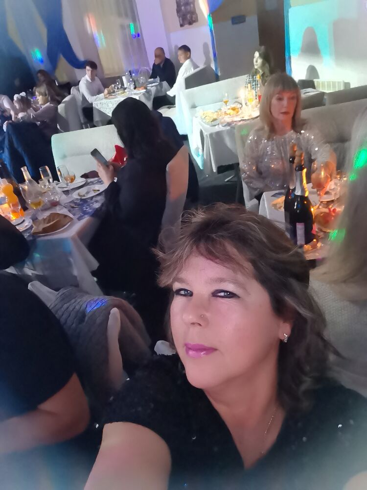  31643120  , 52 ,    -