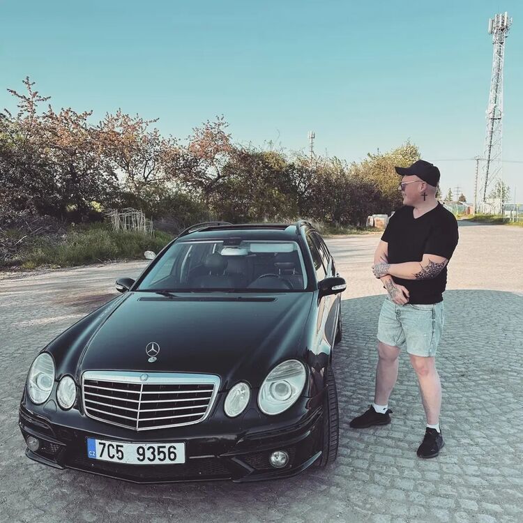  40967200  Maksim, 31 ,    Praha
