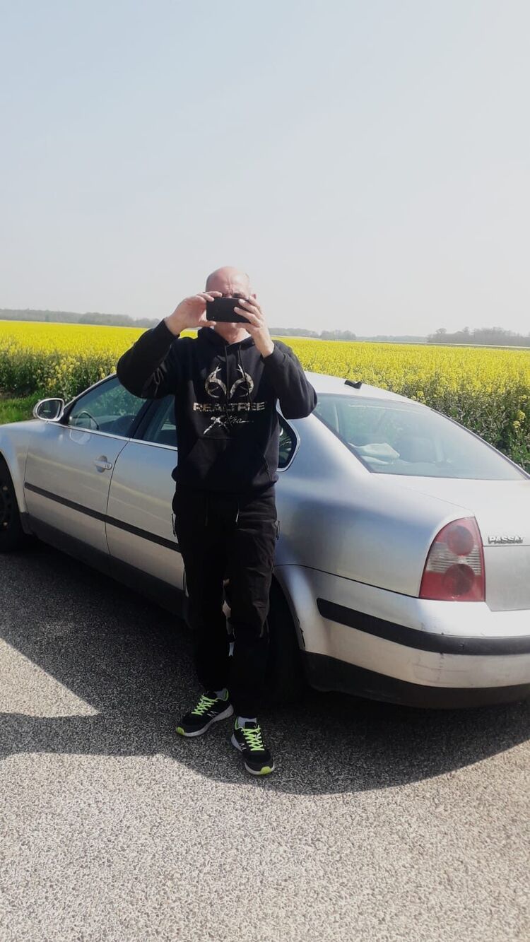  33495230  Victor, 52 ,    Charenton-Le-Pont