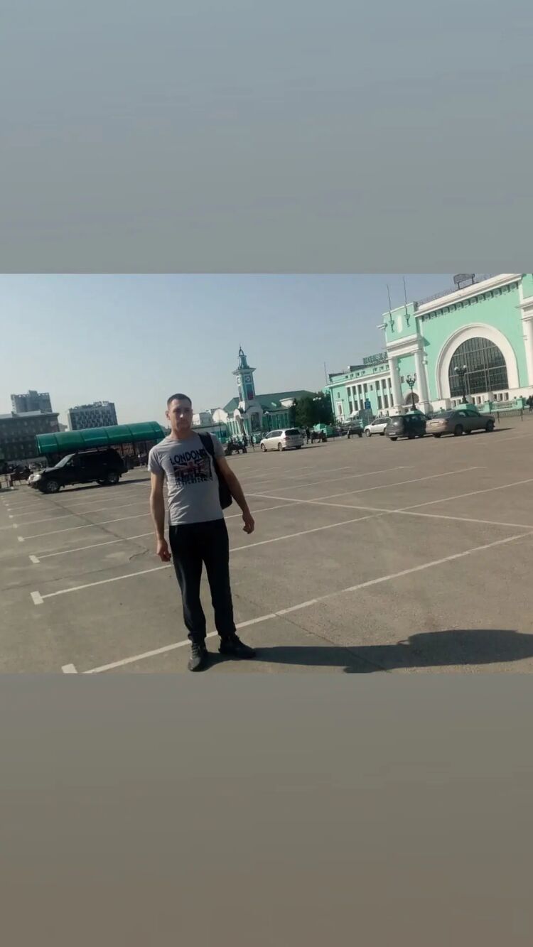  ,   Konstantin, 33 ,   ,   , c 