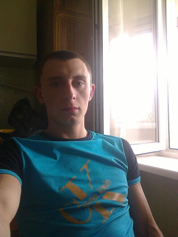  46556860  , 35 ,    