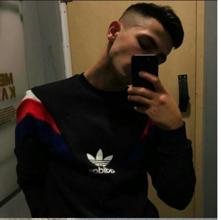 ,   Maks, 23 ,   ,   , 